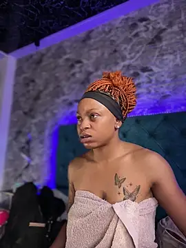 Snapshot of Melany_Williams chatting on November 29, 2025, 12:41 pm Melany Williams online show from November 29, 2025, 12:41 pm