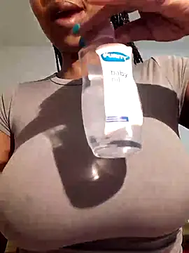 Snapshot of realsquirter chatting on September 26, 2025, 8:07 am realsquirter online show from September 26, 2025, 8:07 am