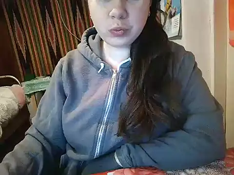 Cora Maro online show from March 9, 2025, 12:20 pm