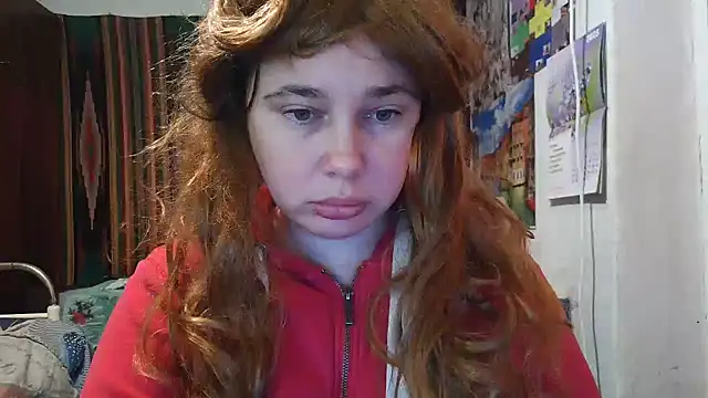 Cora Maro online show from September 17, 2025, 12:51 pm