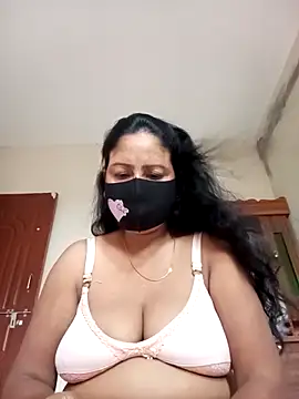 Neha-Roy online show from October 7, 2025, 4:53 am