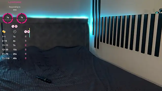 Snapshot of Li_Amelie_ chatting on December 3, 2025, 3:21 pm Li Amelie online show from December 3, 2025, 3:21 pm