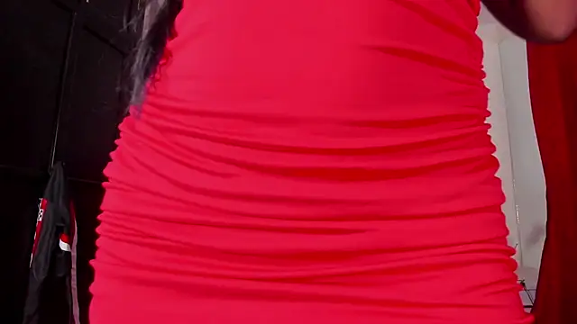 Snapshot of DakotaHoland chatting on March 5, 2025, 8:21 pm DakotaHoland online show from March 5, 2025, 8:21 pm