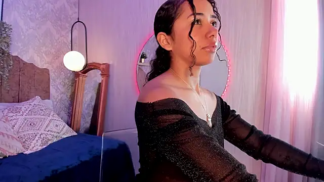 Snapshot of Ammy_nova chatting on November 18, 2025, 7:51 pm Ammy nova online show from November 18, 2025, 7:51 pm