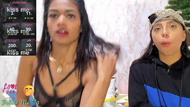 Snapshot of BarbieHotLaura chatting on January 9, 2025, 11:24 pm BarbieHotLaura online show from January 9, 2025, 11:24 pm