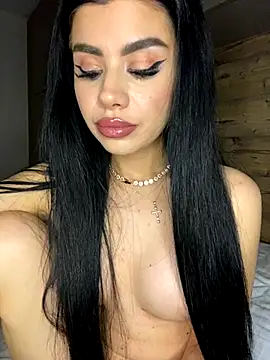 Snapshot of Ameliablack_1 chatting on September 24, 2025, 10:13 pm Ameliablack 1 online show from September 24, 2025, 10:13 pm