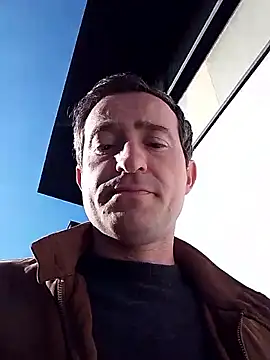 openlegsforyou online show from October 18, 2025, 8:37 am