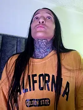 Snapshot of Nicole420squirt chatting on March 19, 2025, 2:37 am Nicole420squirt online show from March 19, 2025, 2:37 am