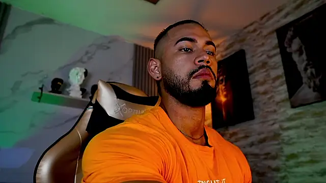 Snapshot of jaxon_colton chatting on November 21, 2025, 12:10 am jaxon colton online show from November 21, 2025, 12:10 am