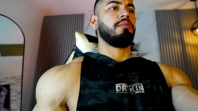 Snapshot of jaxon_colton chatting on December 1, 2025, 11:21 pm jaxon colton online show from December 1, 2025, 11:21 pm