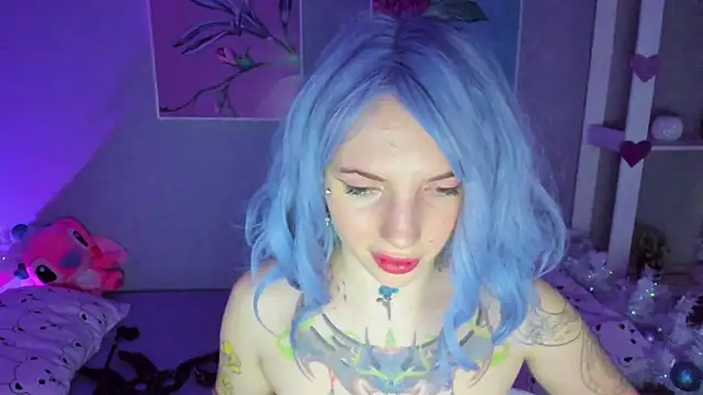 Snapshot of AnneTenet chatting on December 21, 2024, 9:12 am AnneTenet online show from December 21, 2024, 9:12 am