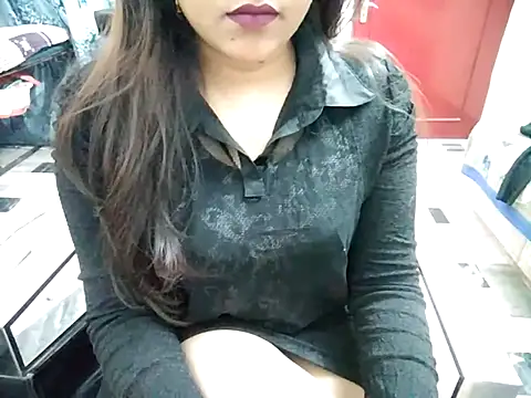 Snapshot of aarushi_sharmaa chatting on February 13, 2025, 1:19 am aarushi sharmaa online show from February 13, 2025, 1:19 am