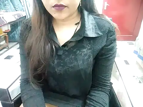 Snapshot of aarushi_sharmaa chatting on February 16, 2025, 5:04 pm aarushi sharmaa online show from February 16, 2025, 5:04 pm