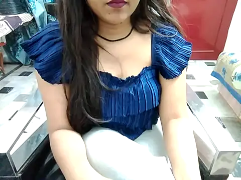 Snapshot of aarushi_sharmaa chatting on February 27, 2025, 3:14 am aarushi sharmaa online show from February 27, 2025, 3:14 am