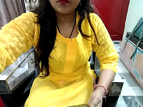 Snapshot of aarushi_sharmaa chatting on September 12, 2025, 3:34 pm aarushi sharmaa online show from September 12, 2025, 3:34 pm