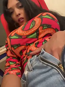 MOMMYJEVAA online show from November 25, 2025, 2:22 am