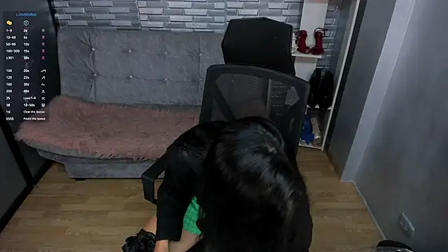 coniie jhons online show from February 7, 2025, 11:01 am