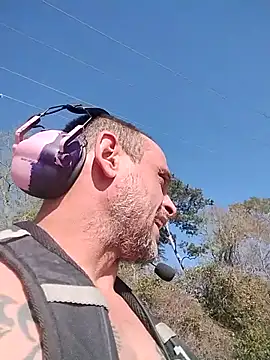 Buffshagswell online show from March 17, 2025, 9:02 pm