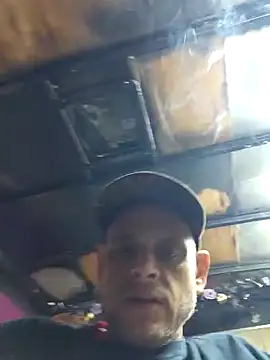 Buffshagswell online show from October 14, 2025, 3:51 am