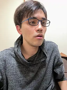 Snapshot of ryusei18570 chatting on February 25, 2025, 3:05 pm ryusei18570 online show from February 25, 2025, 3:05 pm