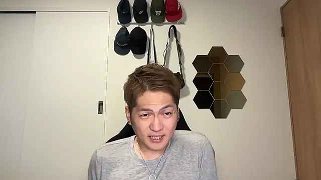 kensnb online show from November 11, 2025, 8:09 pm