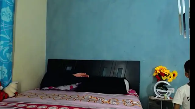 Snapshot of Madison__12 chatting on March 4, 2025, 3:22 am Madison 12 online show from March 4, 2025, 3:22 am