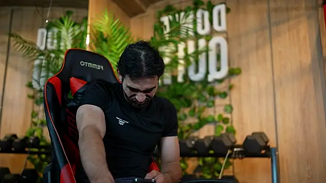 Austin bolt online show from December 11, 2024, 5:10 am