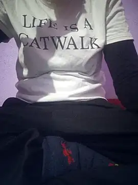 Sweet Sonakshi143 online show from February 12, 2025, 5:26 pm