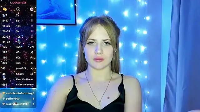 Snapshot of PureAlisMiracle chatting on January 28, 2025, 9:50 pm PureAlisMiracle online show from January 28, 2025, 9:50 pm