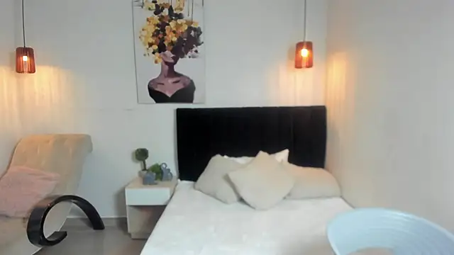 Scarlett  bell online show from January 16, 2025, 6:16 pm