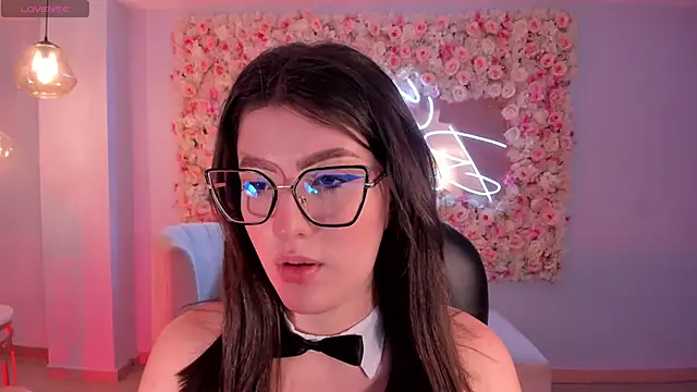 AmberFarrell online show from February 19, 2025, 2:01 am