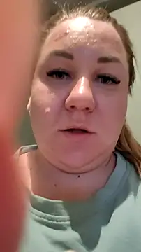Snapshot of Anna_Curvy chatting on March 8, 2025, 1:47 pm Anna Curvy online show from March 8, 2025, 1:47 pm