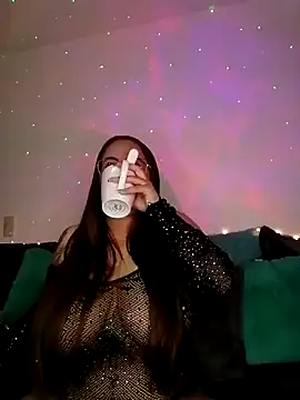 Snapshot of soofy__ chatting on November 12, 2025, 3:18 am soofy online show from November 12, 2025, 3:18 am