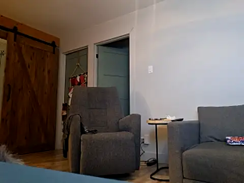 Snapshot of Frankdick01 chatting on December 15, 2025, 10:03 pm Frankdick01 online show from December 15, 2025, 10:03 pm