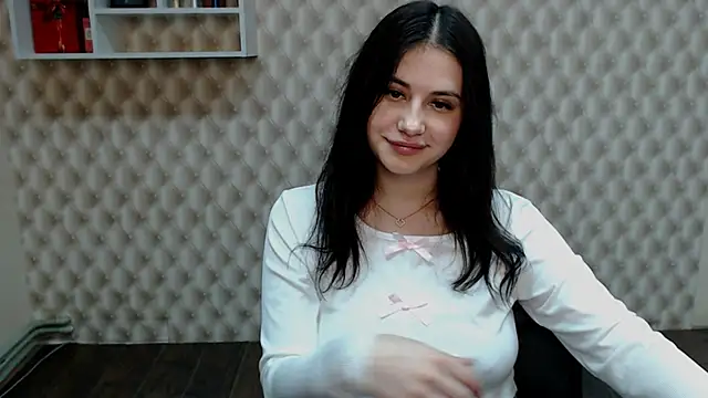 Snapshot of AliceSexyyy_ chatting on December 29, 2024, 7:11 pm AliceSexyyy online show from December 29, 2024, 7:11 pm