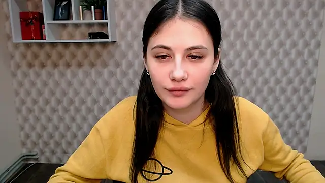 Snapshot of AliceSexyyy_ chatting on January 4, 2025, 1:21 am AliceSexyyy online show from January 4, 2025, 1:21 am