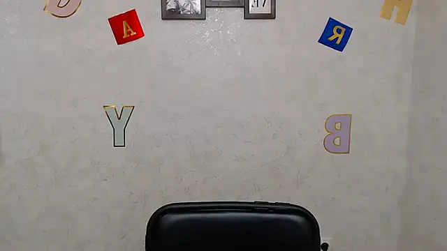 Snapshot of AliceSexyyy_ chatting on February 25, 2025, 12:24 pm AliceSexyyy online show from February 25, 2025, 12:24 pm