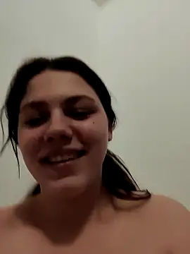 Snapshot of leeya_lee chatting on February 24, 2025, 5:11 am leeya lee online show from February 24, 2025, 5:11 am