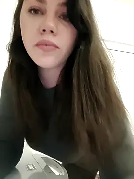 Snapshot of leeya_lee chatting on March 22, 2025, 8:48 pm leeya lee online show from March 22, 2025, 8:48 pm