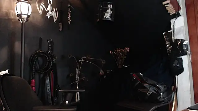 saba the courtesan online show from October 28, 2025, 5:00 am