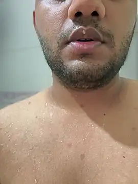 ved240 online show from January 27, 2025, 6:41 pm