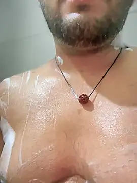 ved240 online show from March 3, 2025, 1:31 pm