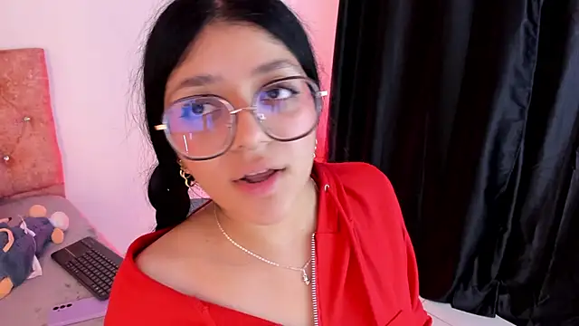 Snapshot of lana_dol chatting on January 28, 2025, 3:25 pm lana dol online show from January 28, 2025, 3:25 pm