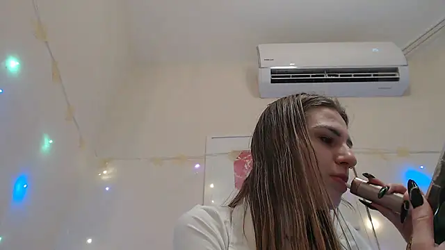 Snapshot of Only_Mane chatting on December 29, 2024, 5:12 pm Only Mane online show from December 29, 2024, 5:12 pm