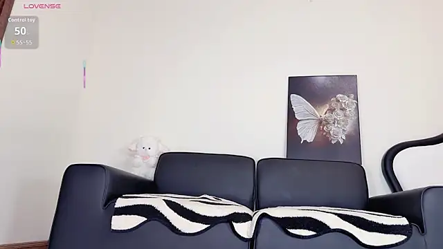 Lucky-susuBB online show from December 5, 2025, 12:25 pm