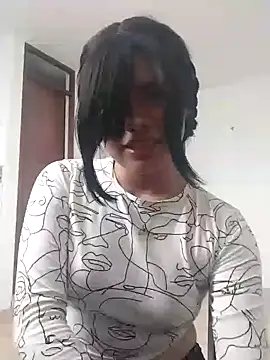 Snapshot of Elsa_sweet chatting on January 8, 2025, 4:44 pm Elsa sweet online show from January 8, 2025, 4:44 pm
