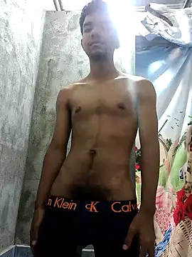 Snapshot of Reynold2608 chatting on December 27, 2024, 4:54 pm Reynold2608 online show from December 27, 2024, 4:54 pm