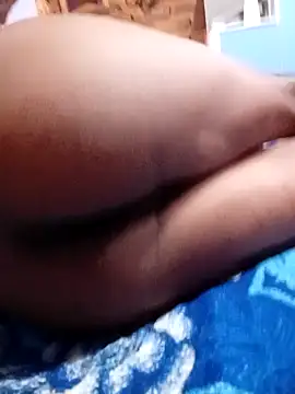 Snapshot of paugrande453 chatting on December 3, 2024, 1:21 pm paugrande453 online show from December 3, 2024, 1:21 pm