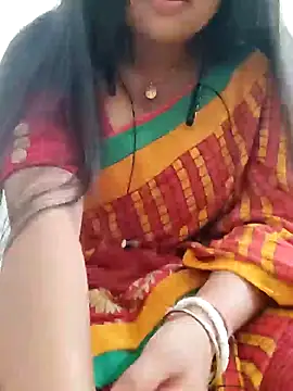Snapshot of Priya_2222 chatting on January 20, 2025, 4:45 pm Priya 2222 online show from January 20, 2025, 4:45 pm