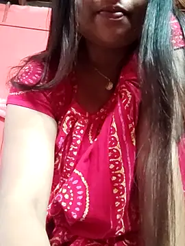 Snapshot of Priya_2222 chatting on February 16, 2025, 4:42 am Priya 2222 online show from February 16, 2025, 4:42 am